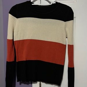 Multi-color top